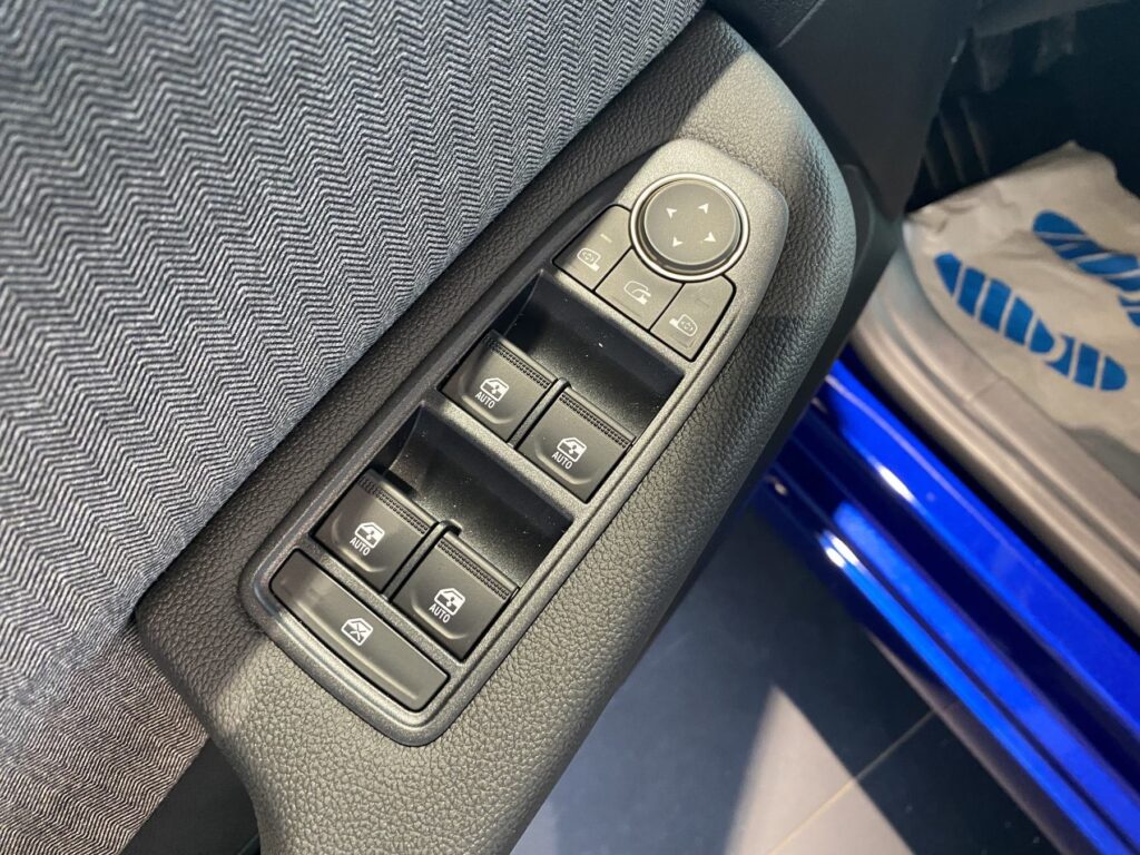 Renault Clio Exposé-Bild 22