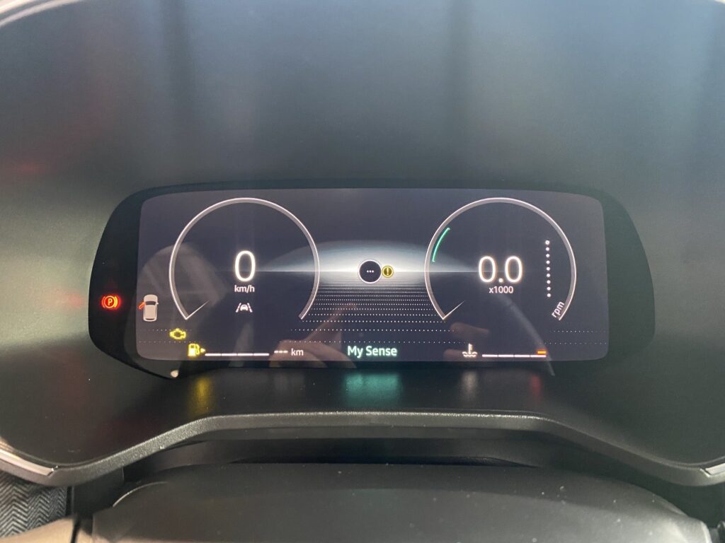 Renault Clio Exposé-Bild 29