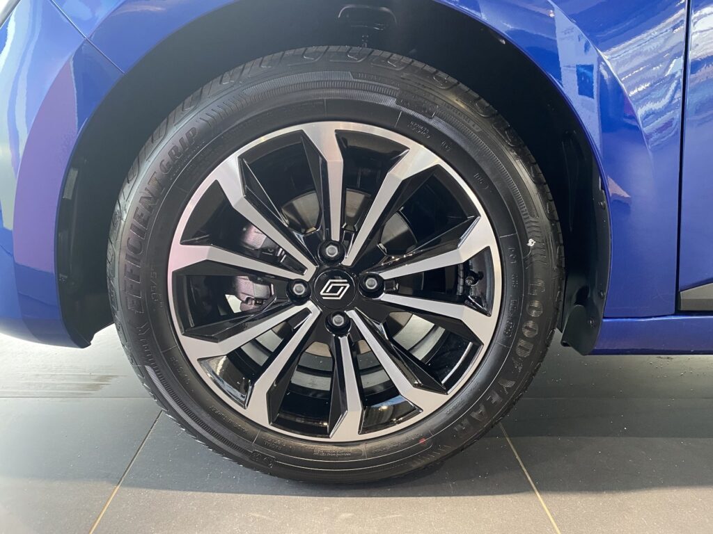 Renault Clio Exposé-Bild 38