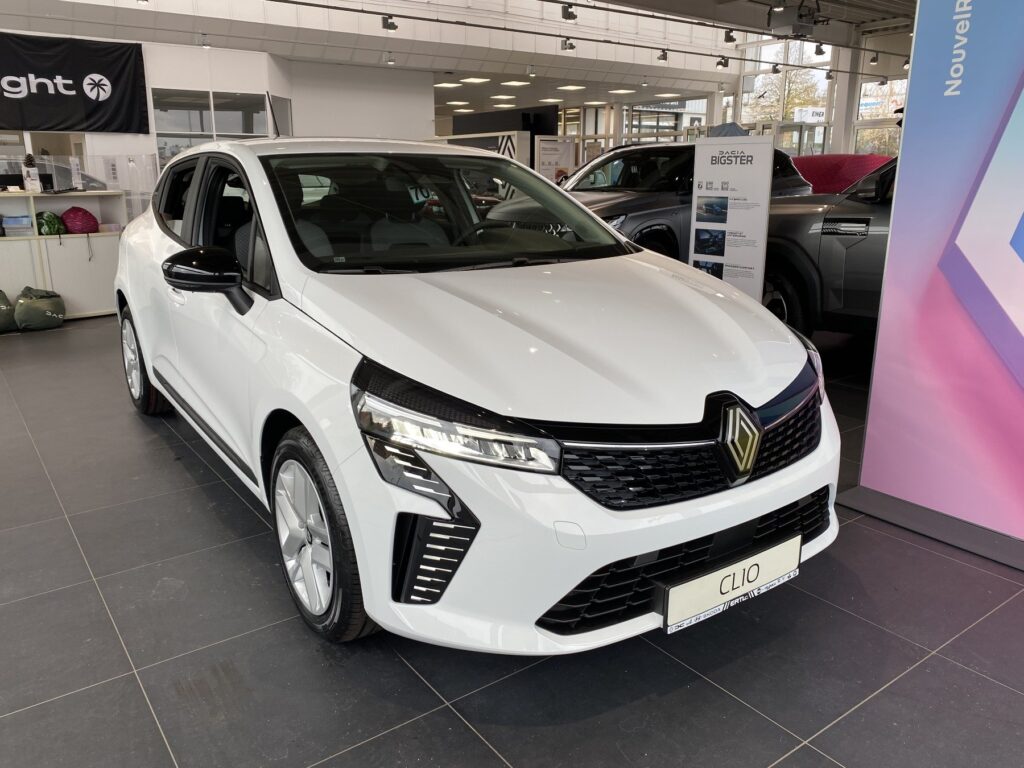 Renault Clio Exposé-Bild 3