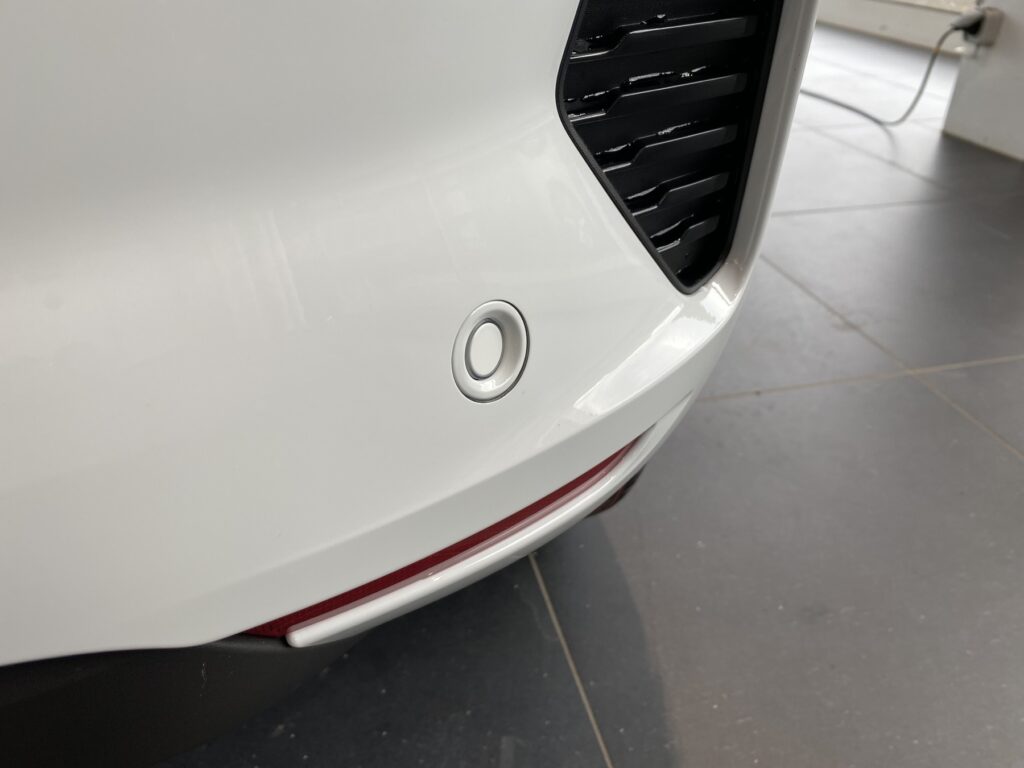 Renault Clio Exposé-Bild 14