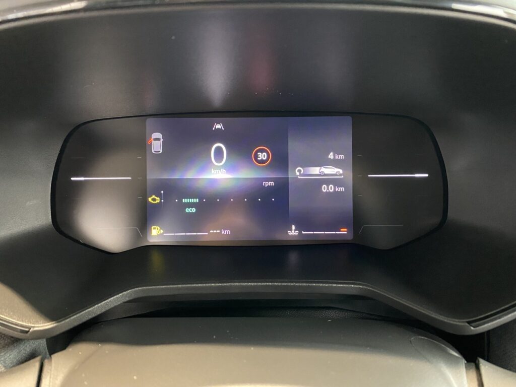 Renault Clio Exposé-Bild 26