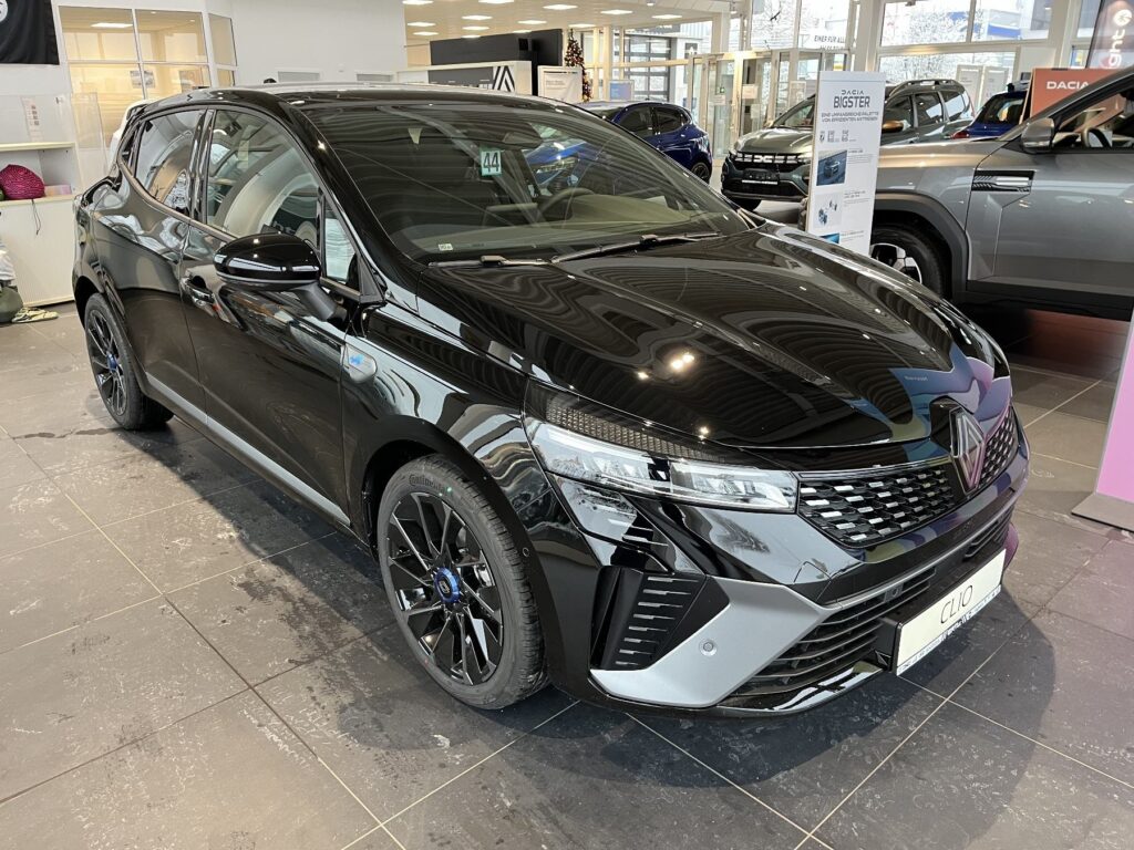 Renault Clio Exposé-Bild 4