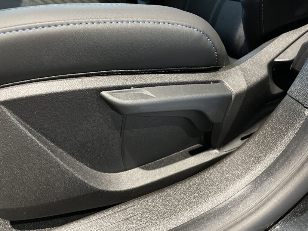 Renault Clio Exposé-Bild 20