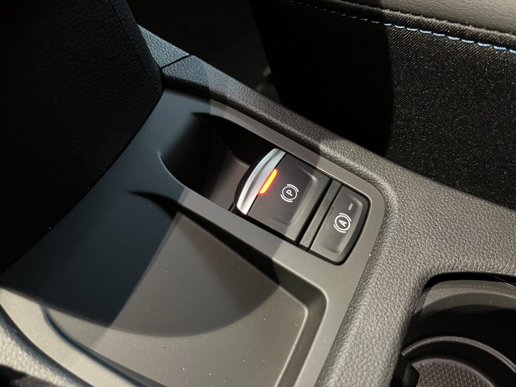 Renault Clio Exposé-Bild 29