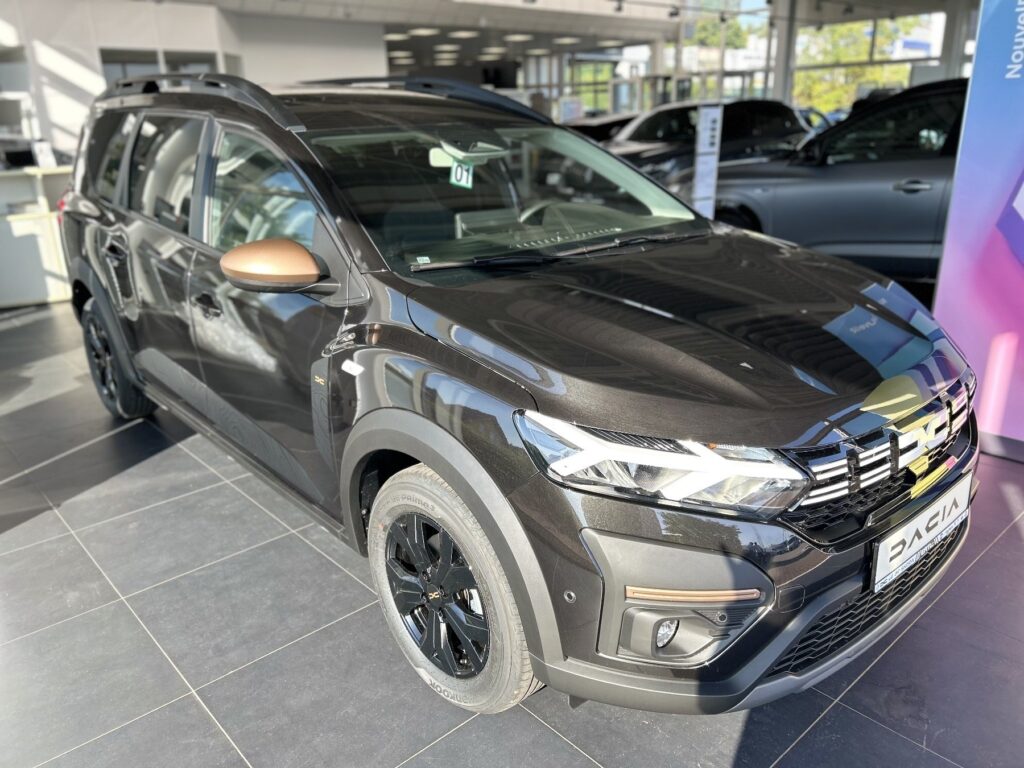 Dacia Jogger Exposé-Bild 2