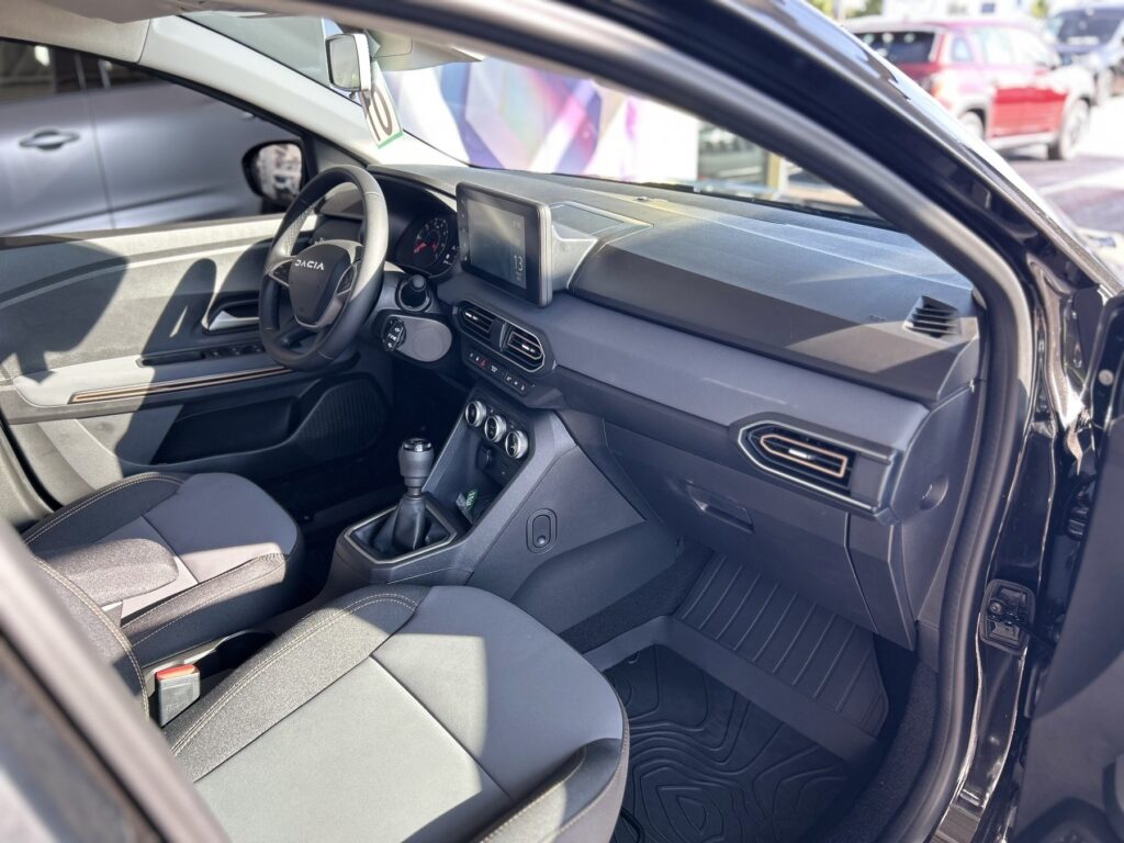 Dacia Jogger Exposé-Bild 5