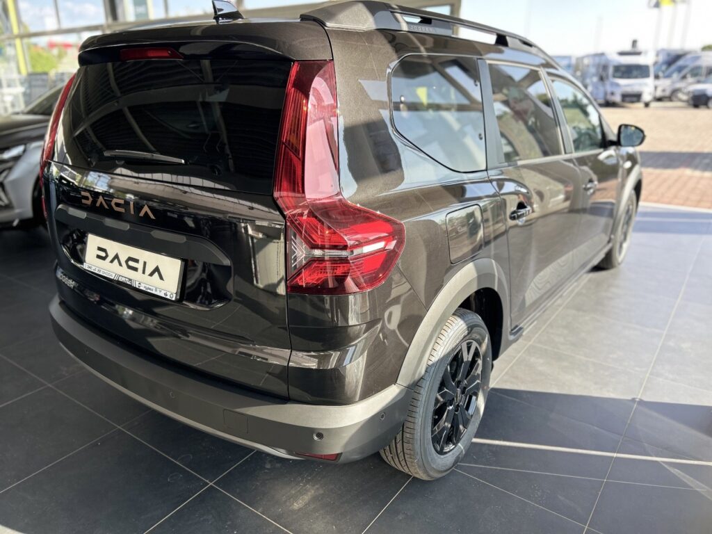 Dacia Jogger Exposé-Bild 18