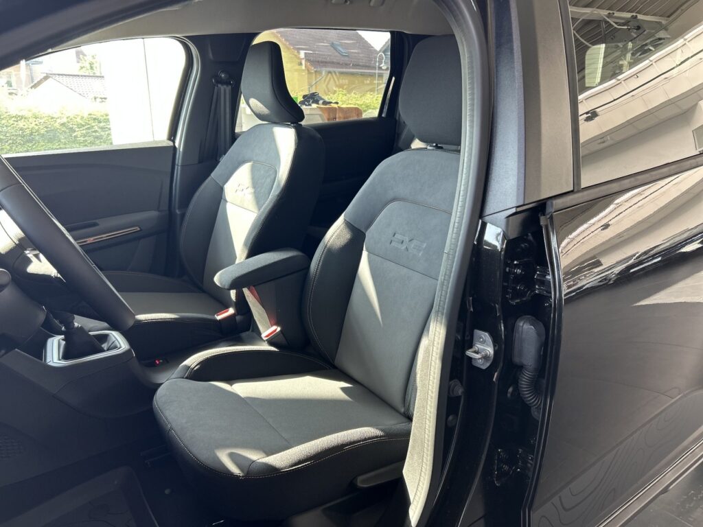 Dacia Jogger Exposé-Bild 20