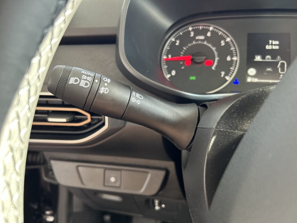 Dacia Jogger Exposé-Bild 32