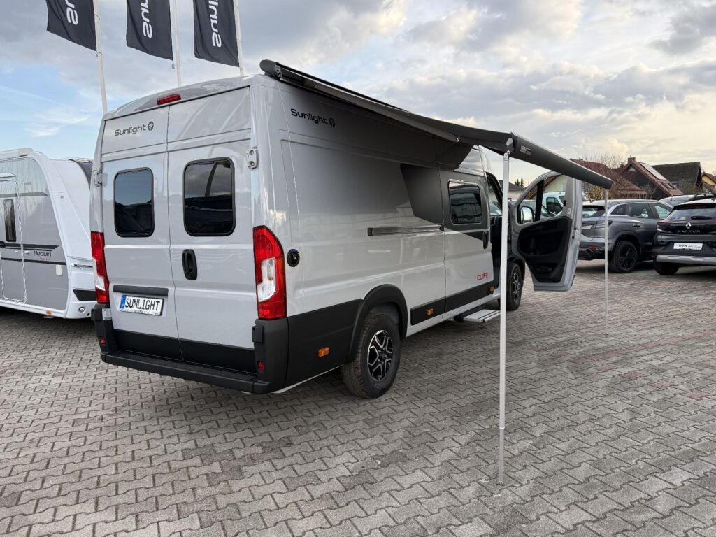 Sunlight Cliff Exposé-Bild 25