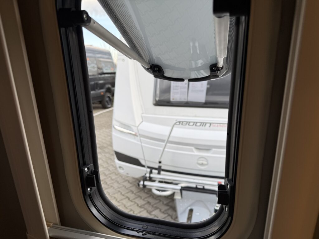 Sunlight Cliff Exposé-Bild 31