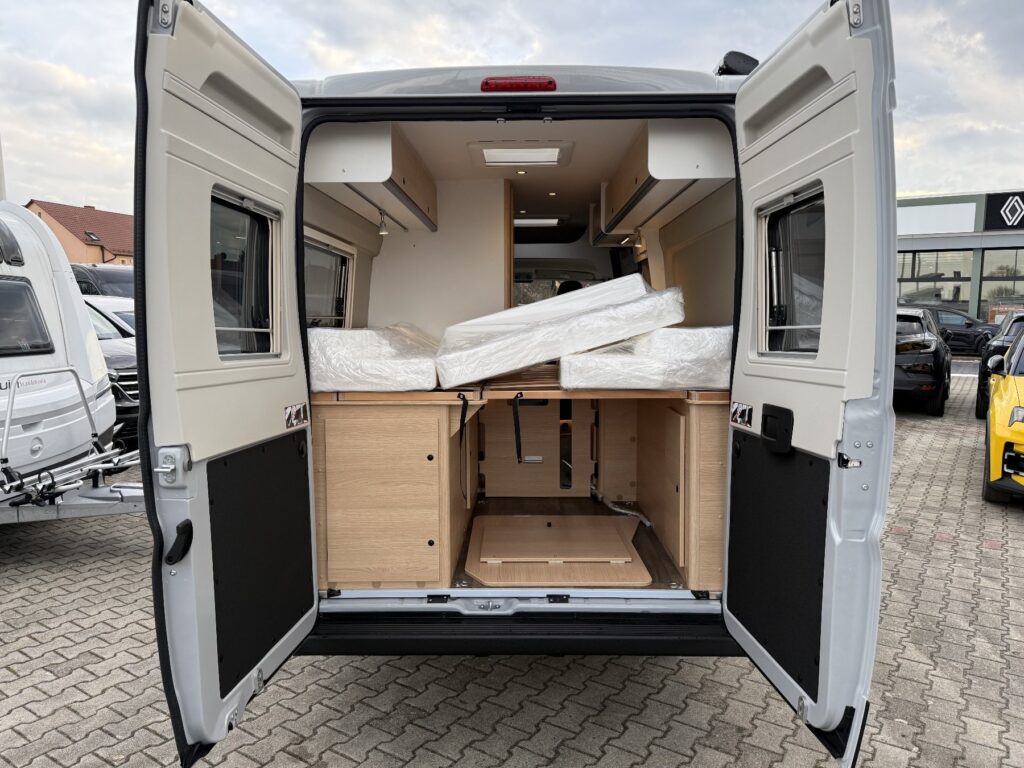 Sunlight Cliff Exposé-Bild 35