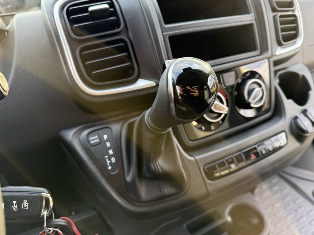 Sunlight Cliff Exposé-Bild 47