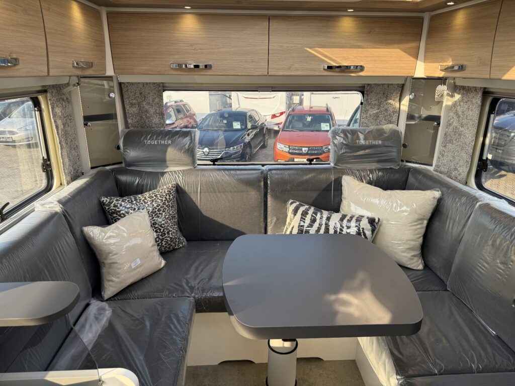 Frankia A Exposé-Bild 17