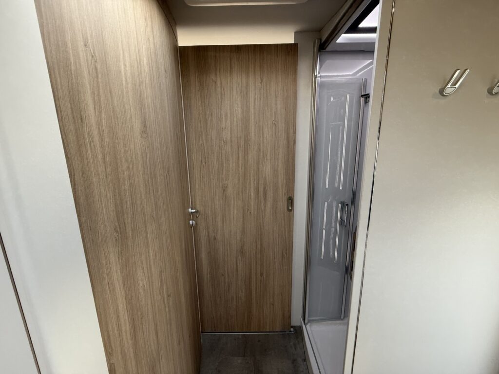 Frankia A Exposé-Bild 28