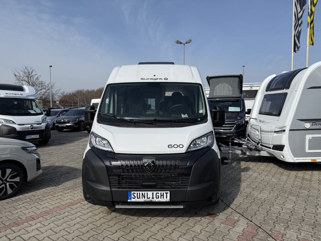 Sunlight Cliff Exposé-Bild 2