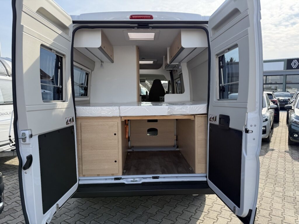 Sunlight Cliff Exposé-Bild 33