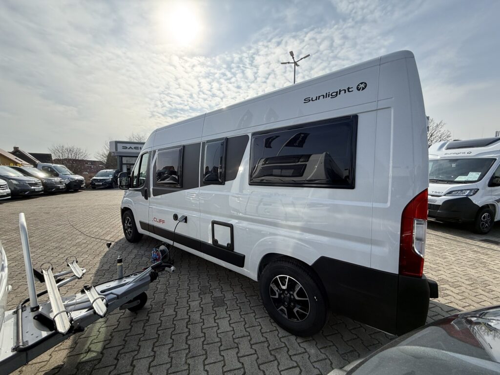 Sunlight Cliff Exposé-Bild 36