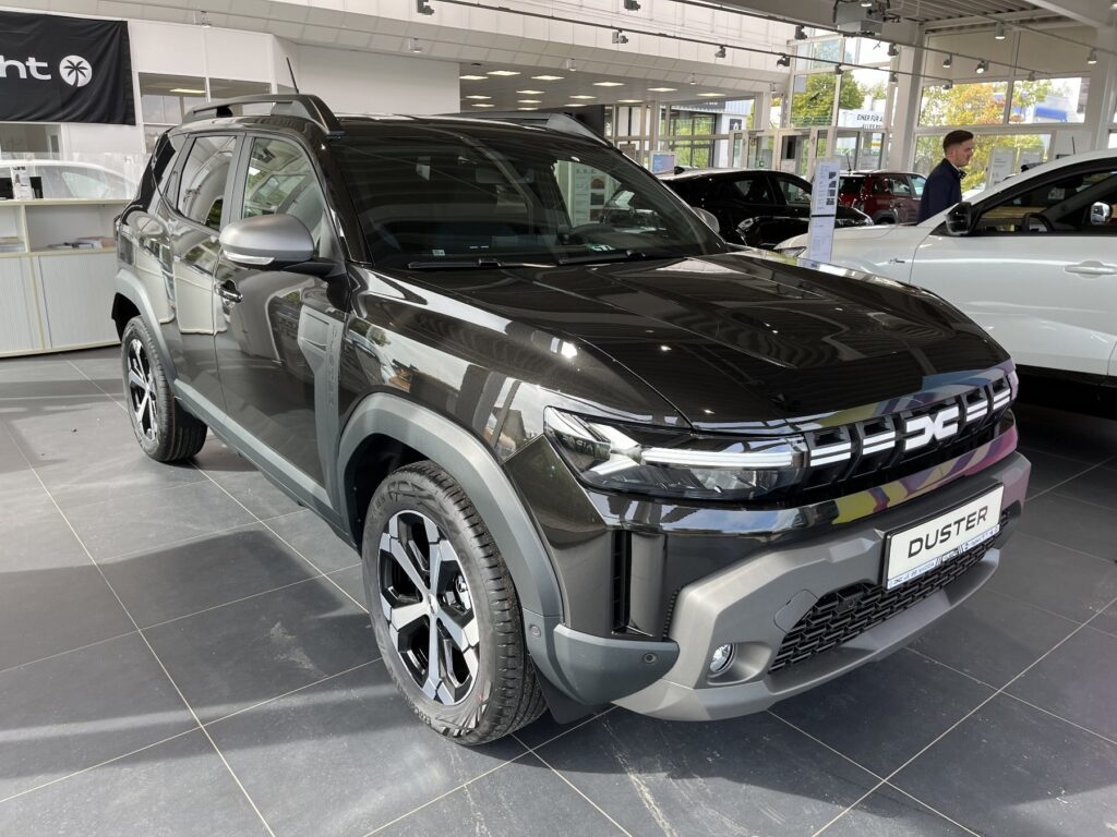 Dacia Duster Exposé-Bild 3