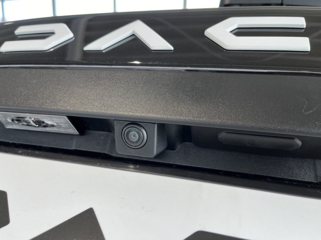 Dacia Duster Exposé-Bild 12