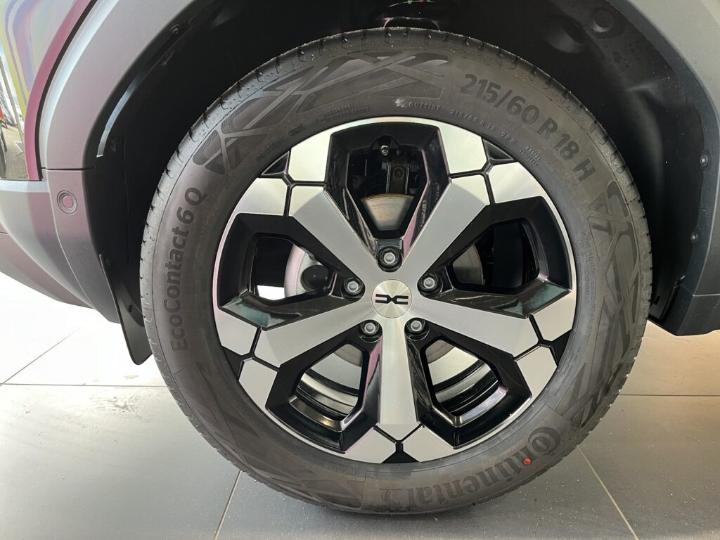 Dacia Duster Exposé-Bild 33