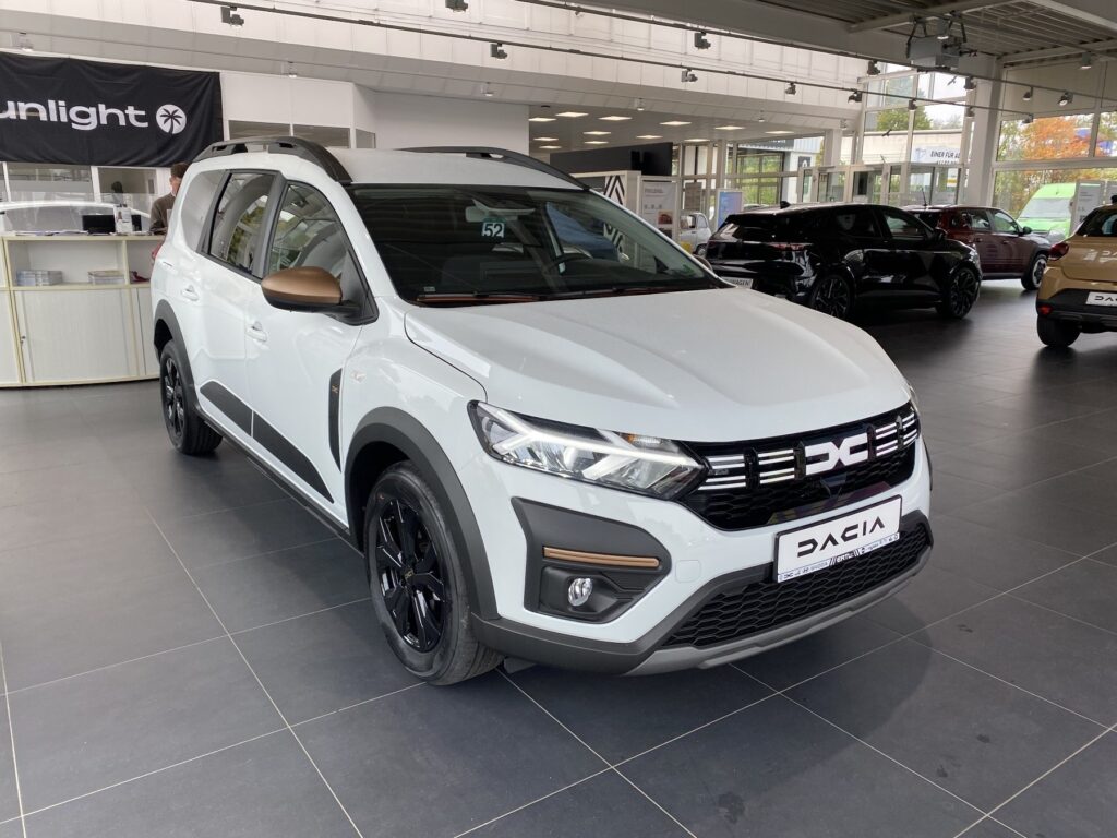 Dacia Jogger Exposé-Bild 3