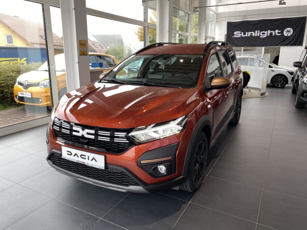 Dacia Jogger Exposé-Bild 1
