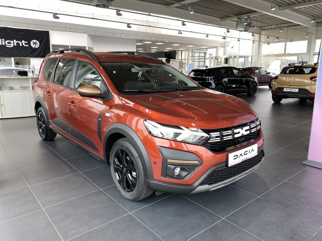 Dacia Jogger Exposé-Bild 3