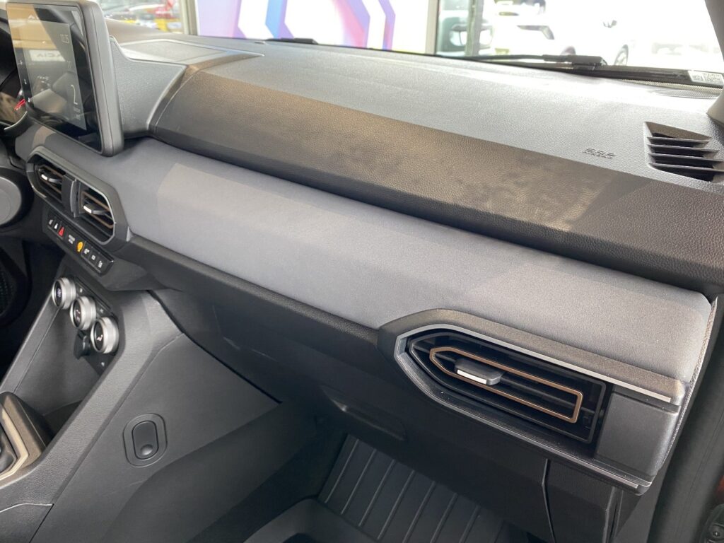 Dacia Jogger Exposé-Bild 8