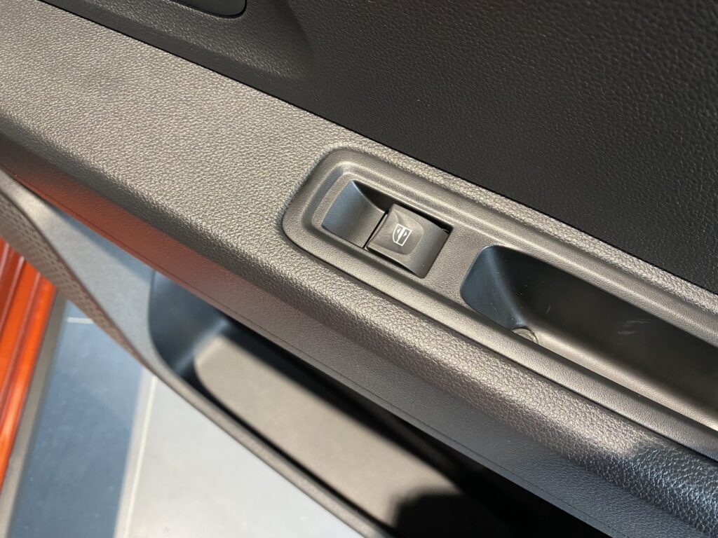 Dacia Jogger Exposé-Bild 11