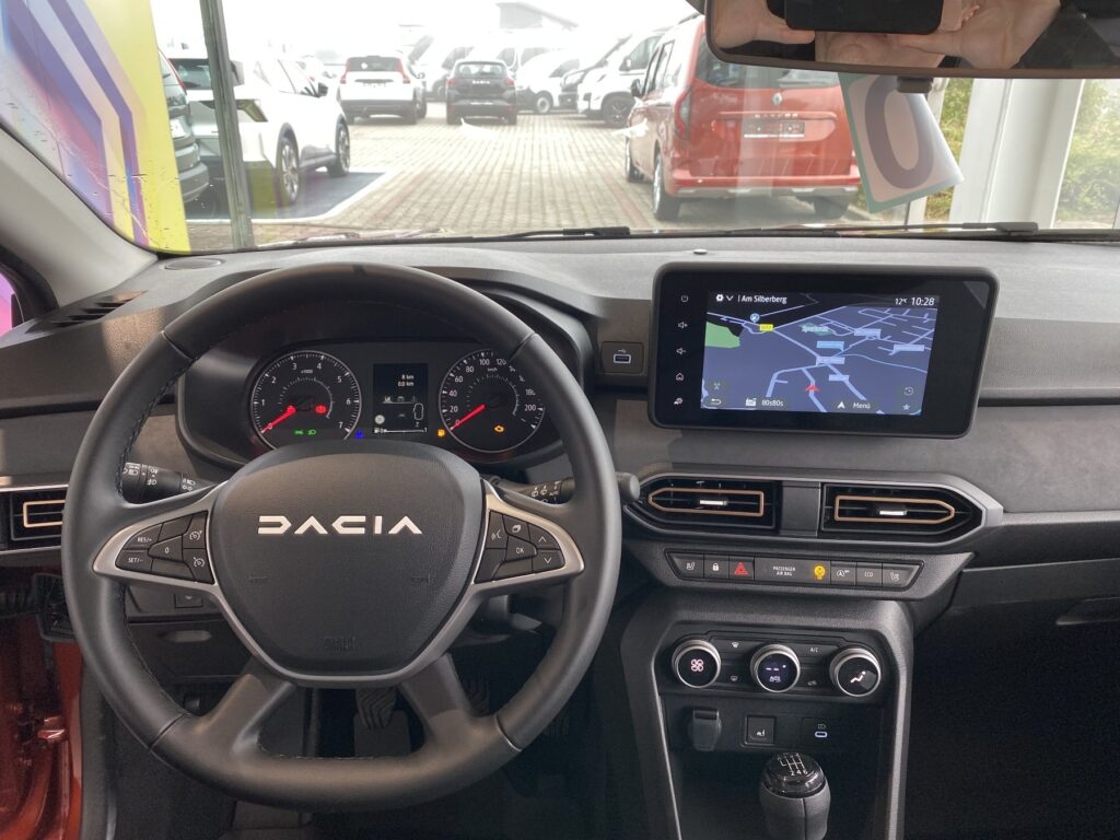 Dacia Jogger Exposé-Bild 23