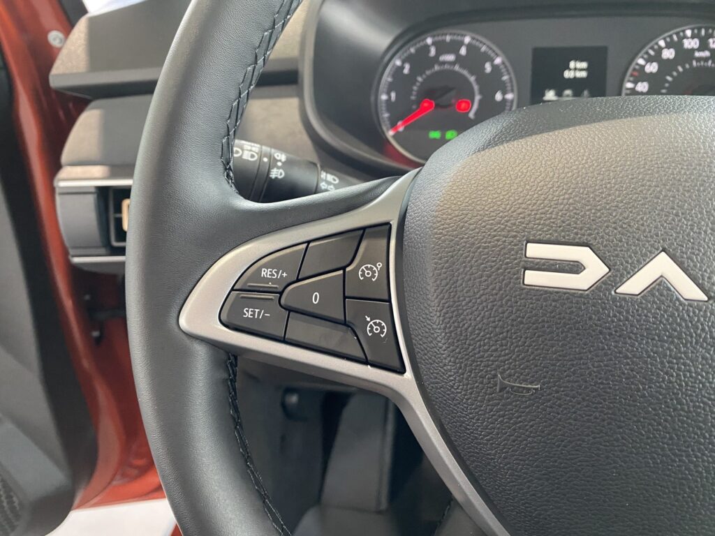 Dacia Jogger Exposé-Bild 26