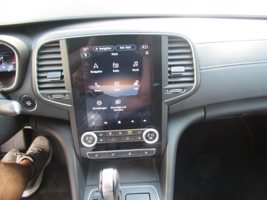 Renault Talisman Exposé-Bild 8