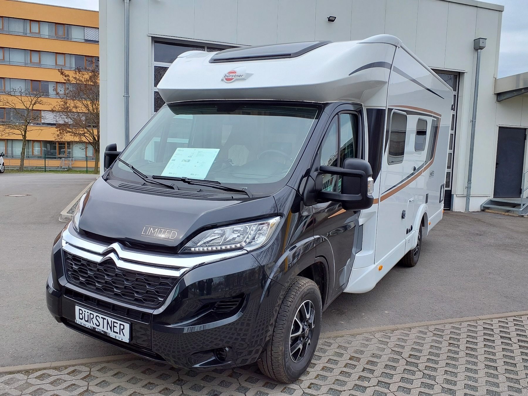 BUERSTNER Limited Limited T 660