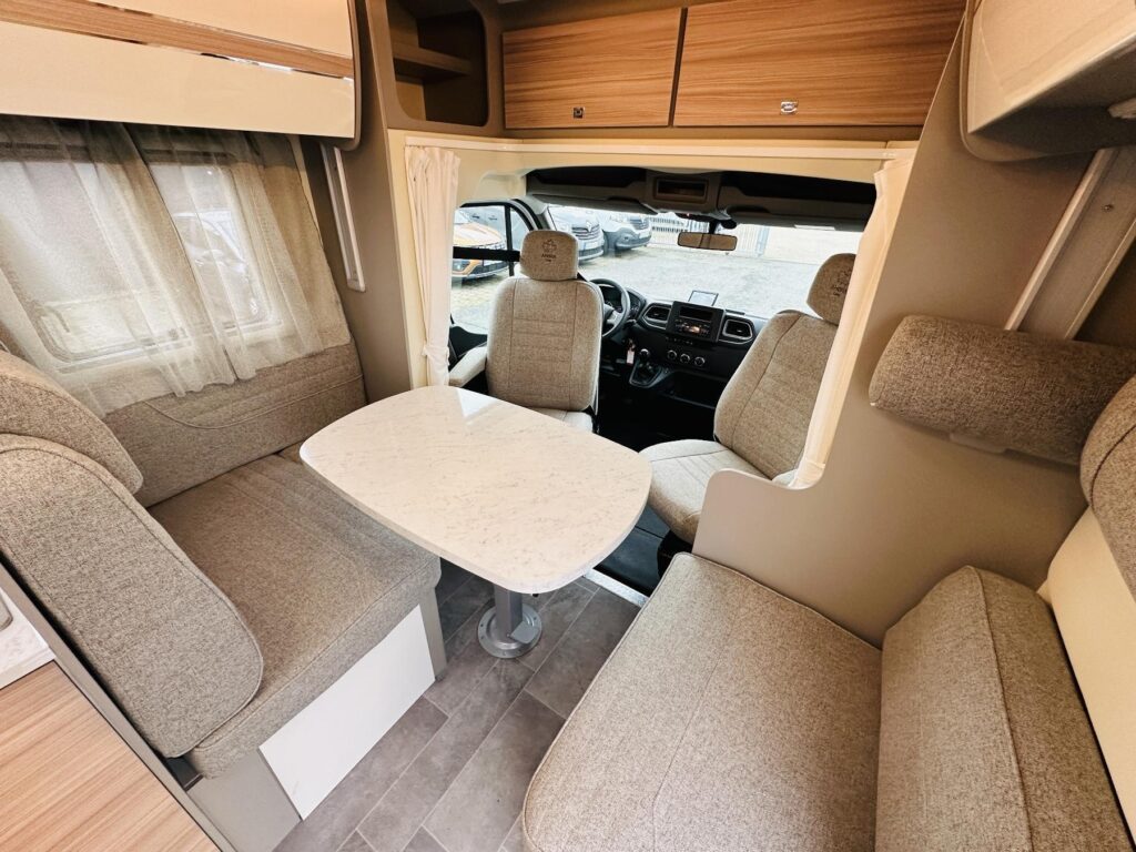 Ahorn Canada Exposé-Bild 12