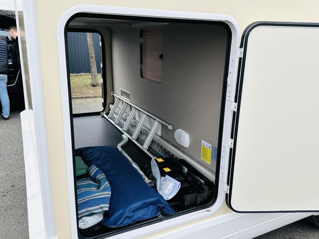 Ahorn Canada Exposé-Bild 23