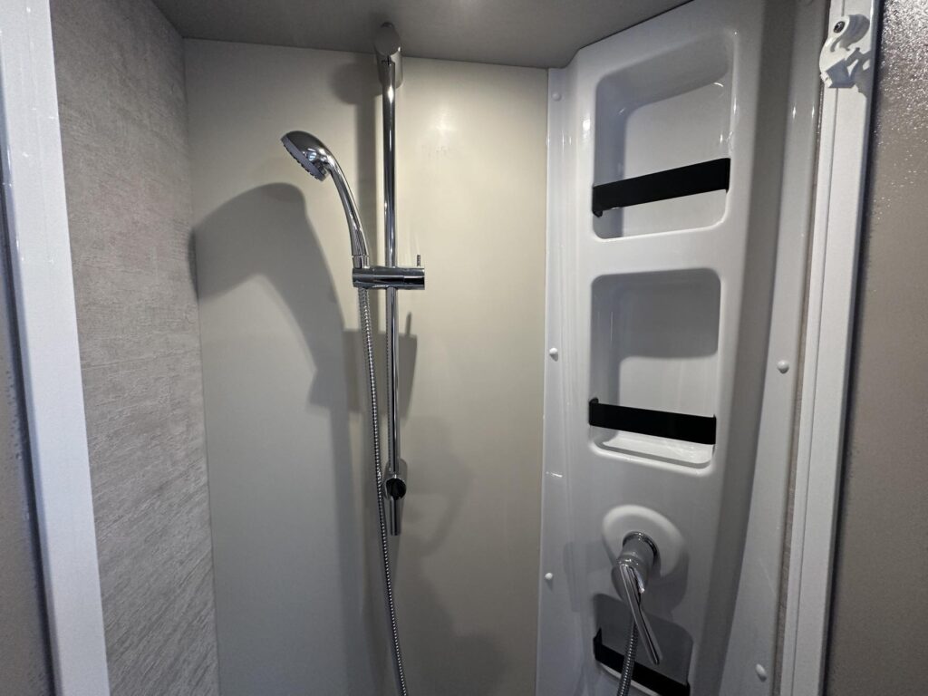 Ahorn Canada Exposé-Bild 29