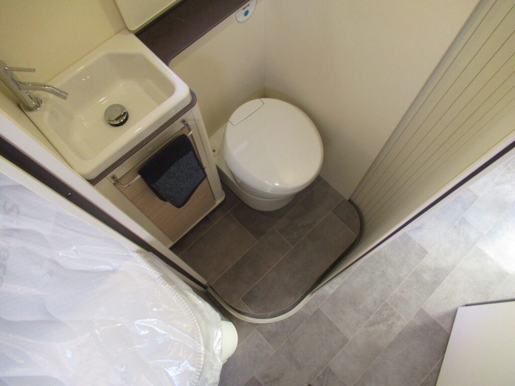 Ahorn Canada Exposé-Bild 24