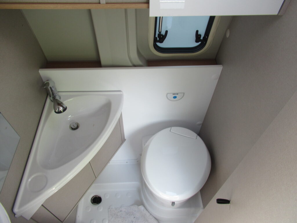 BUERSTNER Delfin Exposé-Bild 29