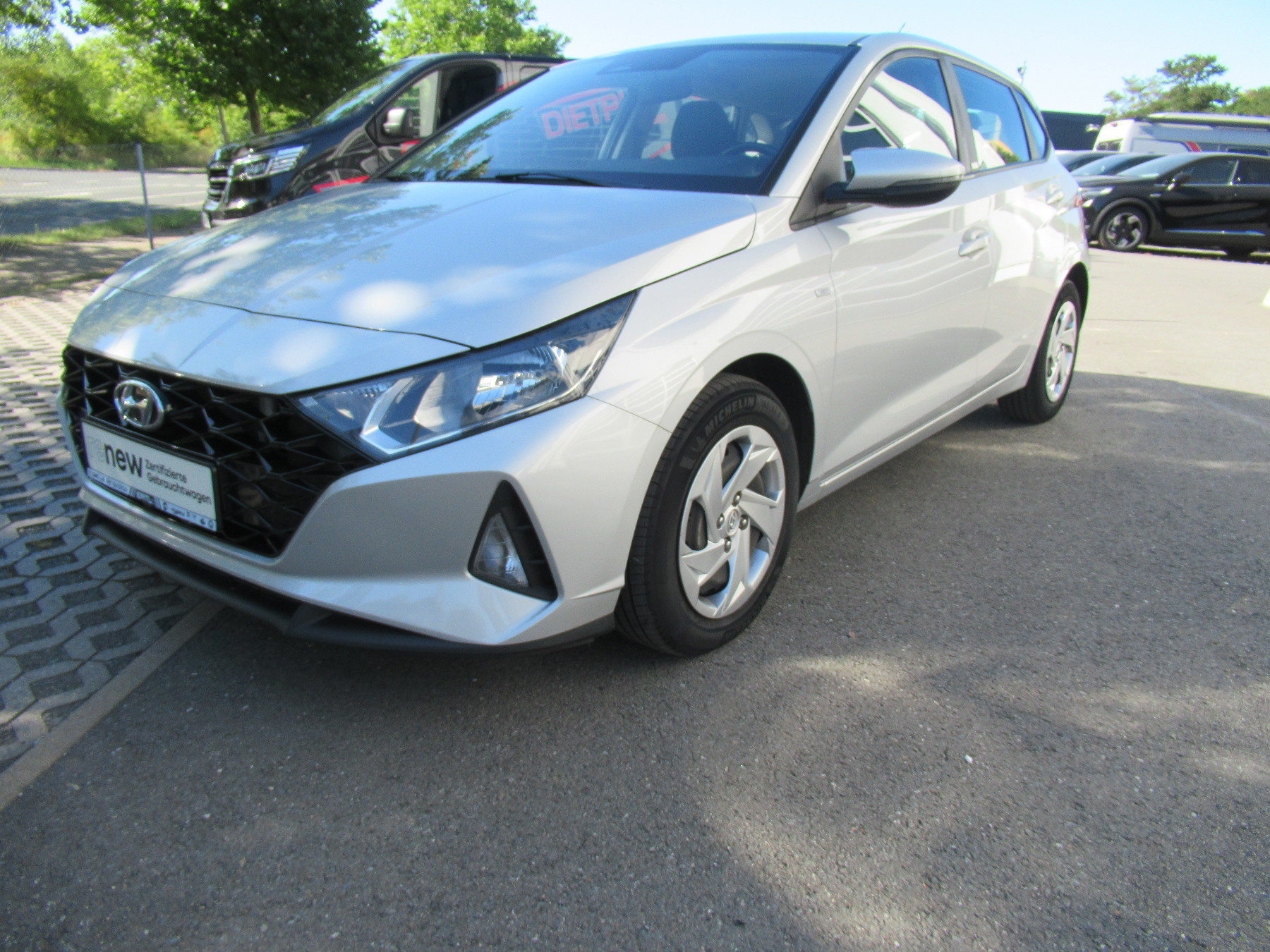 HYUNDAI i20 (ww_40707)