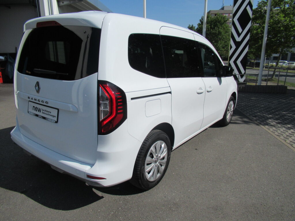 Renault Kangoo Exposé-Bild 17