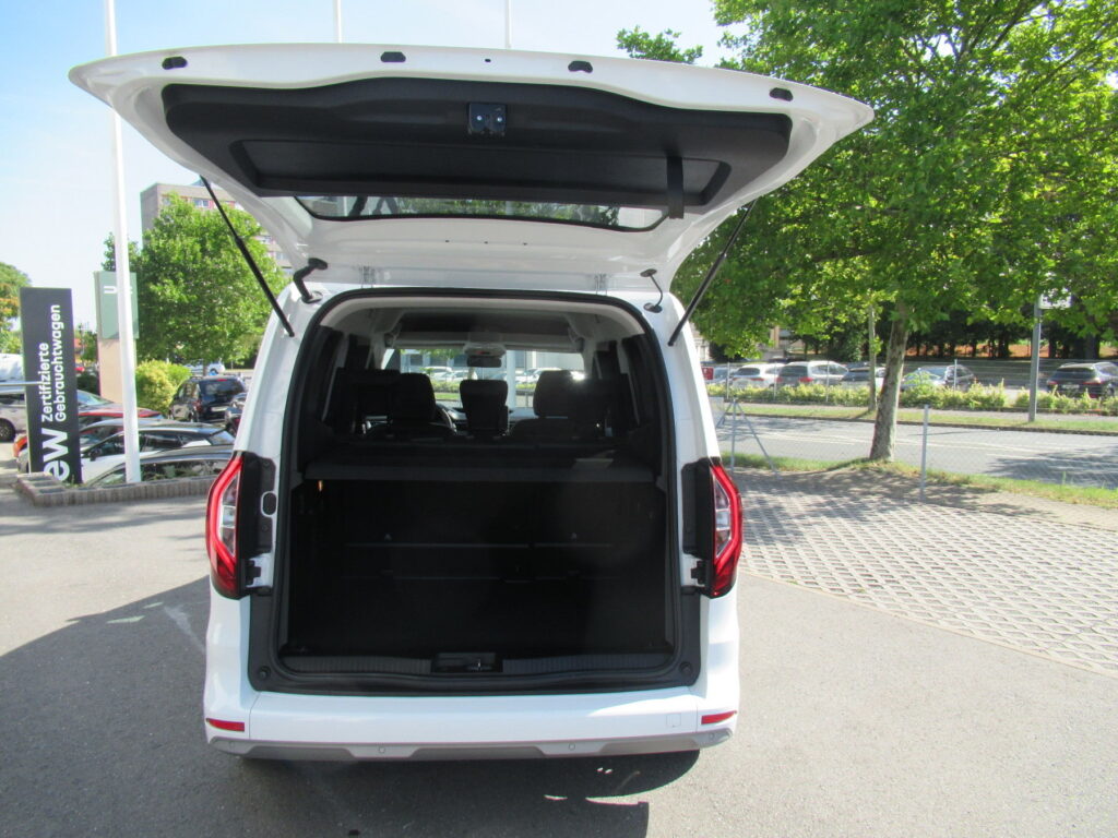 Renault Kangoo Exposé-Bild 18
