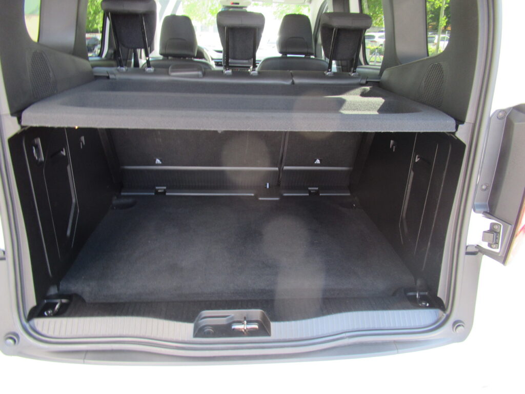 Renault Kangoo Exposé-Bild 19
