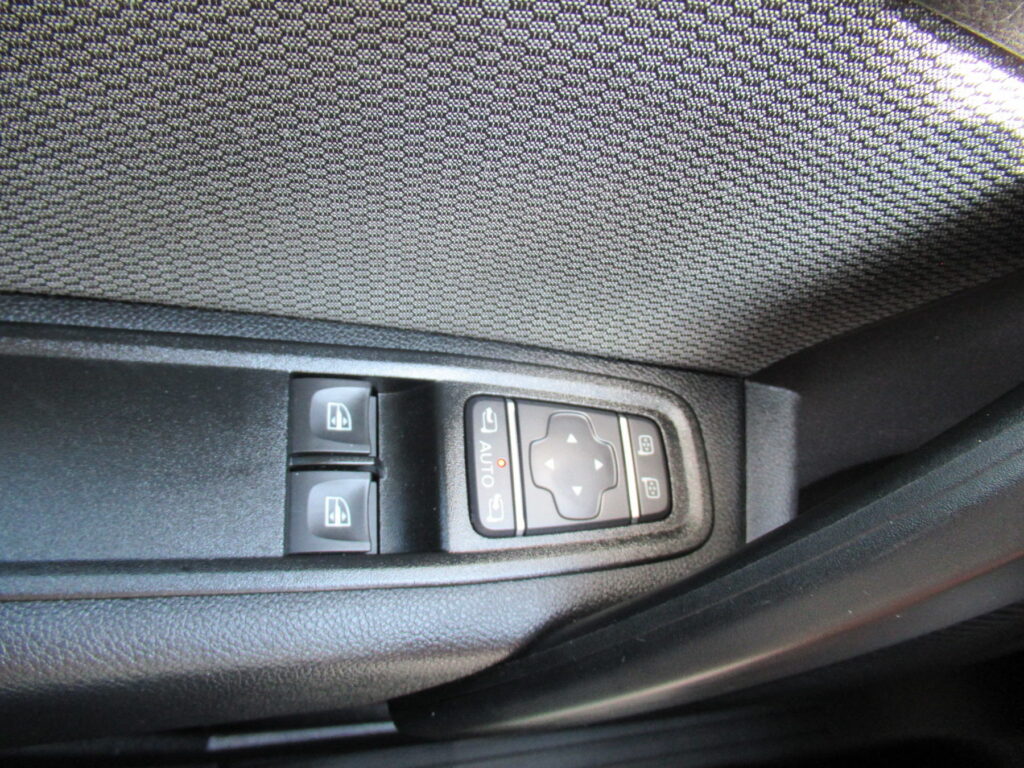 Renault Kangoo Exposé-Bild 24