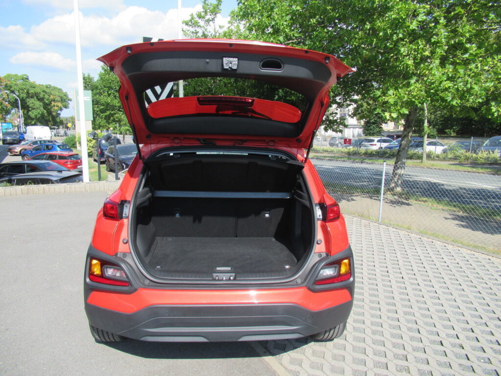 HYUNDAI Kona Exposé-Bild 20