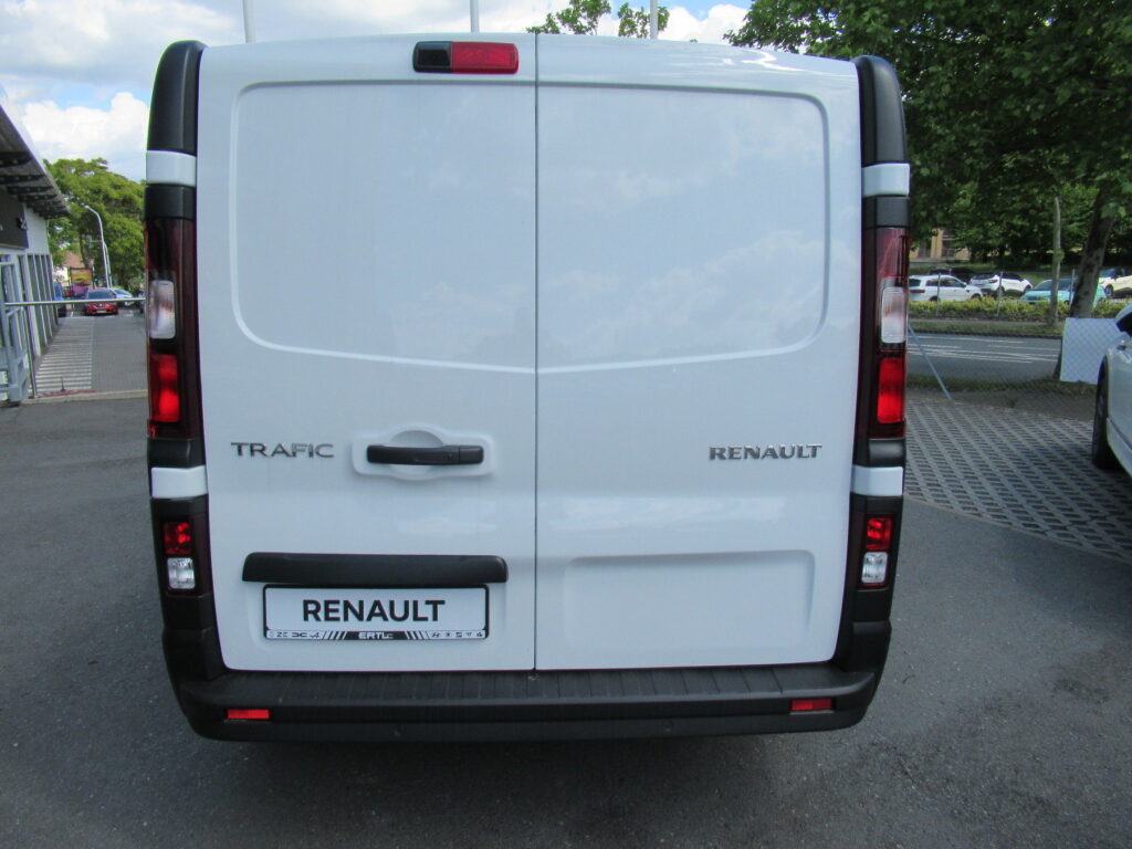 Renault Trafic Exposé-Bild 20