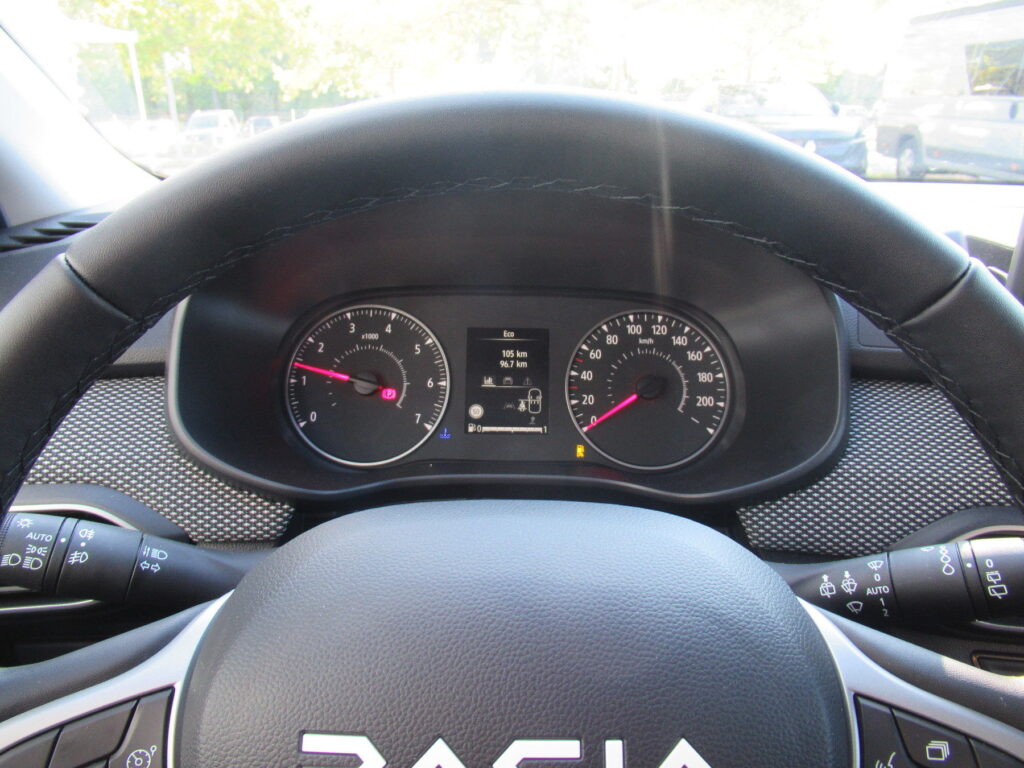 Dacia Sandero Exposé-Bild 7