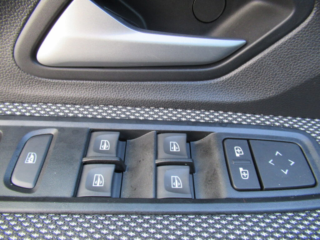 Dacia Sandero Exposé-Bild 9