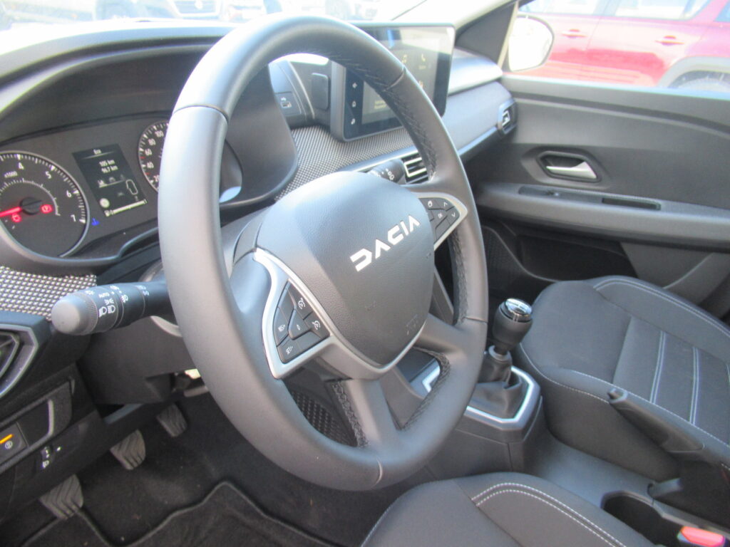 Dacia Sandero Exposé-Bild 10